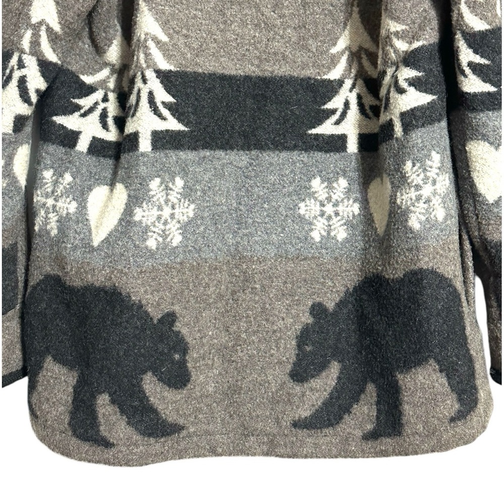 Gallery Vintage 80’s Wool Blend Gray Black Bear Snowflake Tree Scene Lined Coat - Picture 7 of 13